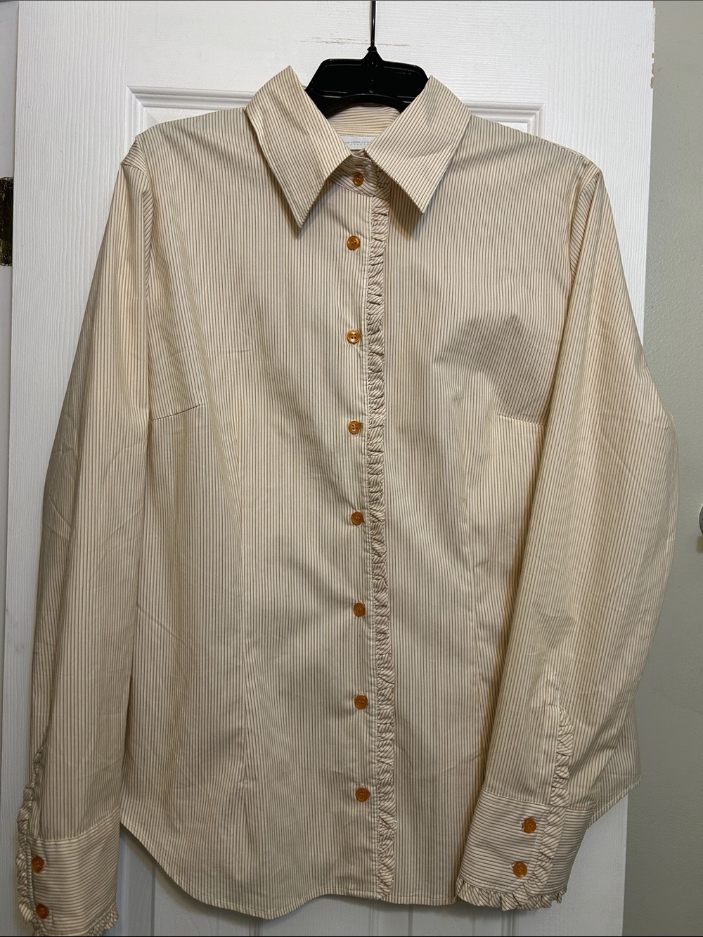 Women’s Long-Sleeve Button-Up Shirt in Cream w/ Camel Pinstripe & ruffle detail